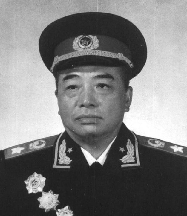 毛泽东痛批恐美病,却被说成好战分子,彭德怀威震军委会:我上