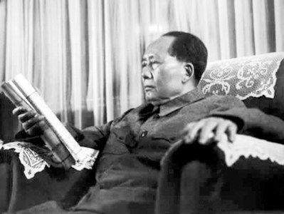 毛泽东晚年读诗词,读到一首宋词,为何突然放声痛哭