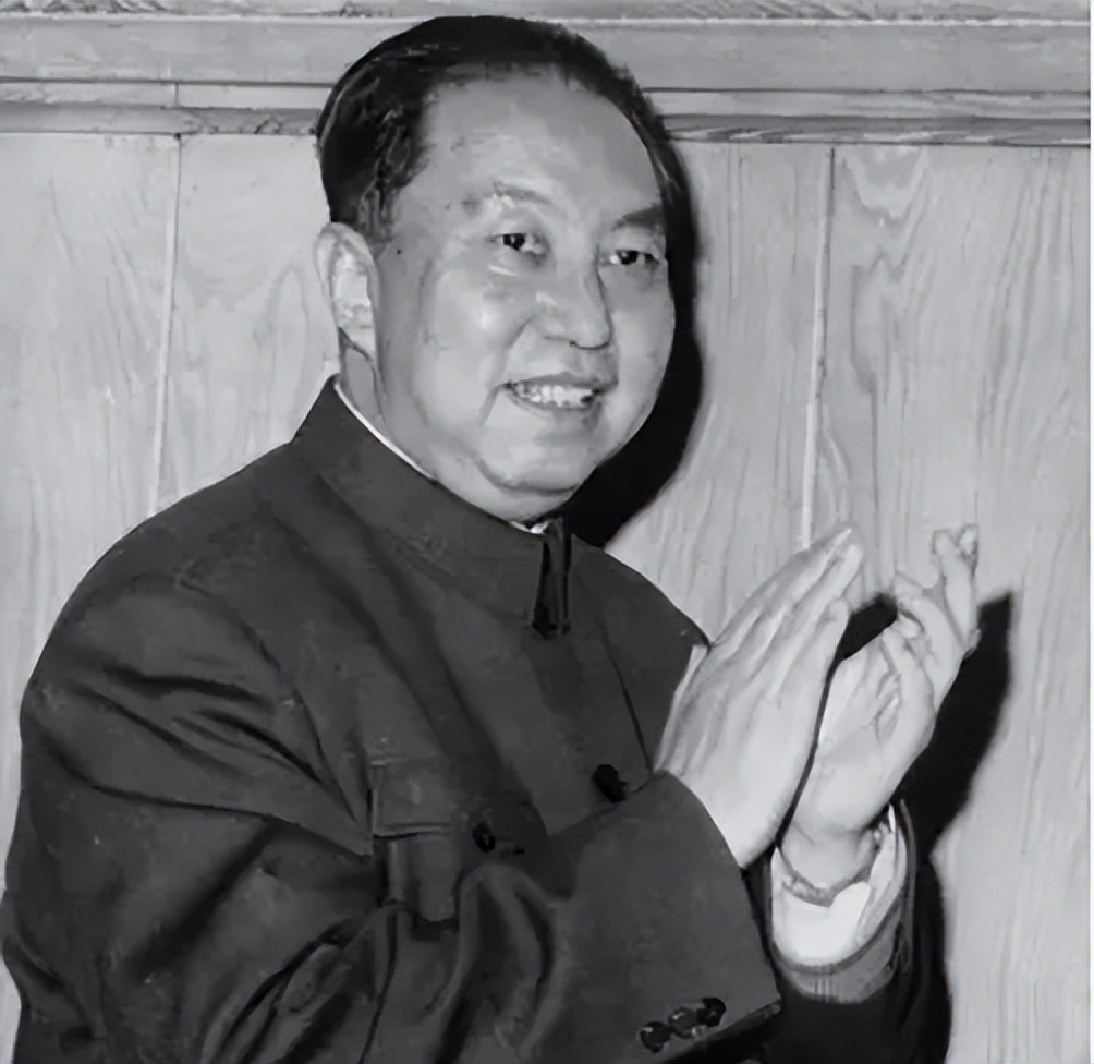 有人反映华国锋三个问题,中央纪委常务书记黄克诚:照查不误