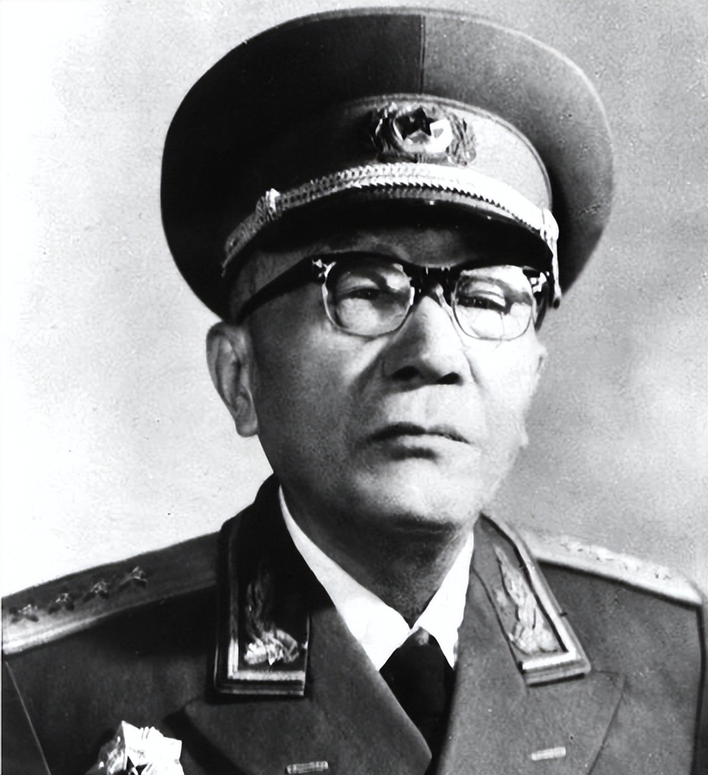 有人反映华国锋三个问题,中央纪委常务书记黄克诚:照查不误